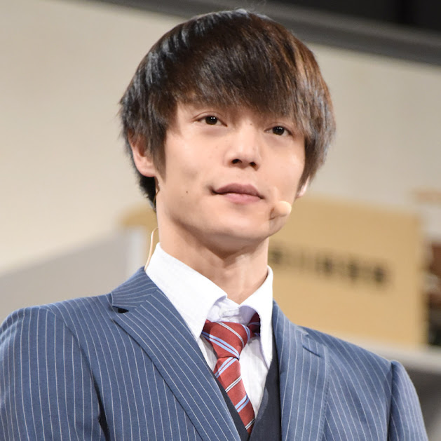 窪田正孝 逞しい腕の筋肉が際立つ 懸垂 Shotにファン悶絶 軽々と凄すぎ カッコイイ 22年2月8日 エキサイトニュース