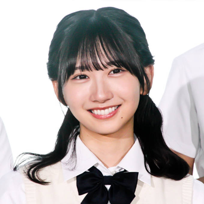 日向坂46 生写真　藤嶌果歩　kind of love mv 12種コンプ 日向坂46藤嶌果歩の初単独センターに注目！『Kind of love』が見せる