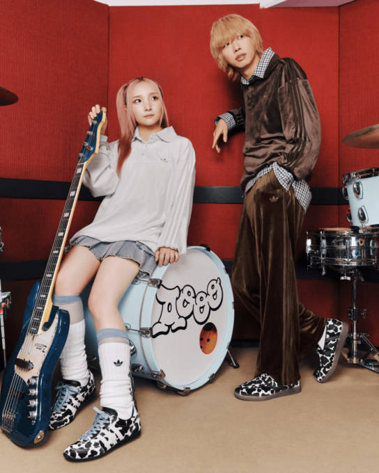 Aooo やまもとひかる サイン入り CD Aoooの楽曲「CALL」がABC-MARTのadidas Originals秋冬キャンペーンに