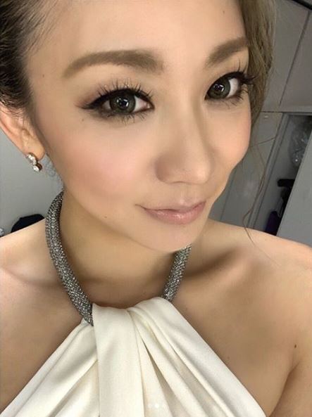 倖田來未 どアップ のヘアメイクshotに反響 美の賜物 お顔が天才 19年12月29日 エキサイトニュース