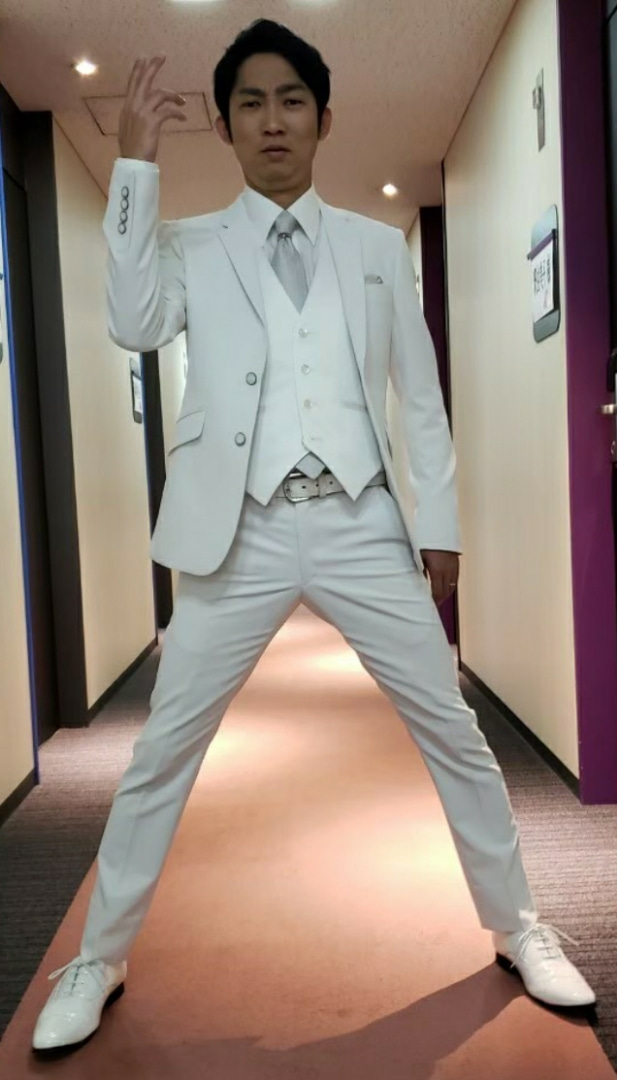 ノンスタ石田 コンビ結成年を報告 相方 井上らに感謝を綴る 強くなるための試練を 年5月15日 エキサイトニュース