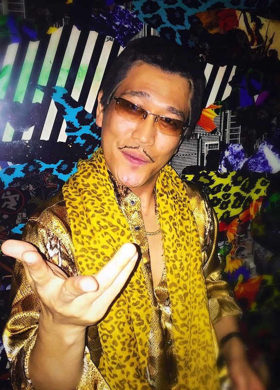 ピコ太郎が Ppap をテレビ初生披露 新婚の奥さんは バツ3 驚きのプロフィール暴露も 16年10月19日 エキサイトニュース