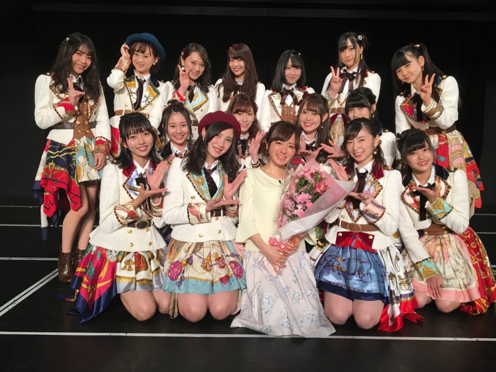 退社間近の紺野あさ美 再びske48のセンターに 花束サプライズに感動の涙 17年3月27日 エキサイトニュース