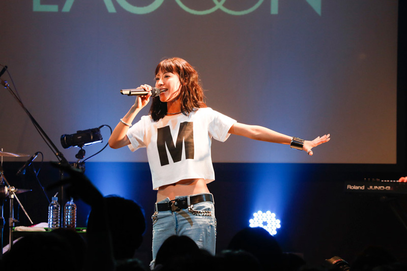 女優・瀧本美織がVocalを務める『LAGOON』が初ライブ！ (2014年12月10日) - エキサイトニュース