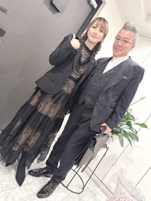 渡辺美奈代、夫とドレスアップして松田聖子のディナーショーへ！「とても素敵」「超お似合い」の声 (2024年12月19日) - エキサイトニュース