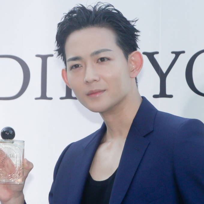 竜星涼、32歳の誕生日を報告！鍛えられた上半身を披露し「筋肉に