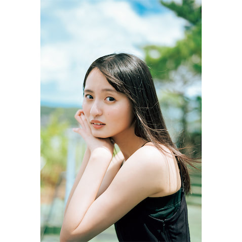 真夏の“さくちゃん”は圧倒的な清涼感、乃木坂46・遠藤さくらが『B.L.T.