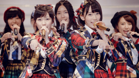 宮脇咲良に歴代センターからゴールドマイクを相伝！ AKB48新曲『希望的