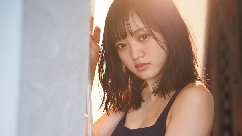 NMB48 6期研究生・小林莉奈『月刊エンタメ』に“透明感”全開のグラビアで初登場 (2019年12月29日) - エキサイトニュース