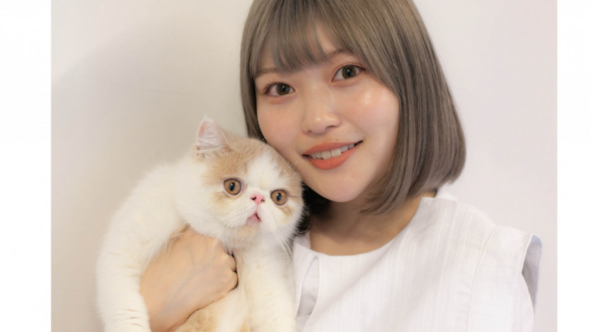 Snsでバズり中の猫 もちまる 古関れん 1 初めて会った時から私の後をついてきたんです 年8月22日 エキサイトニュース