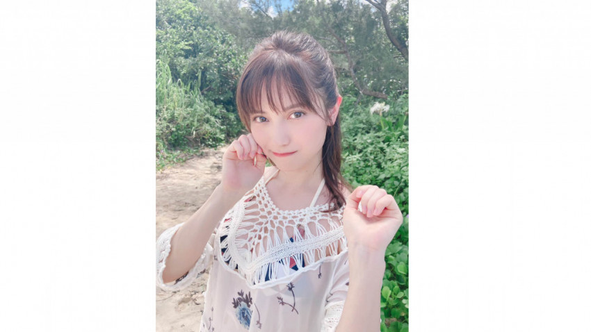 桃月なしこ 1st写真集『未完』発売決定、極上ボディのオフショット