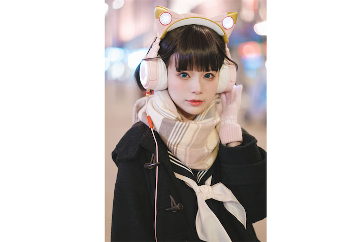 中国人コスプレイヤー 翠翠 二次元級完成度 の猫耳ヘッドフォン セーラー服ショットを公開 21年2月3日 エキサイトニュース