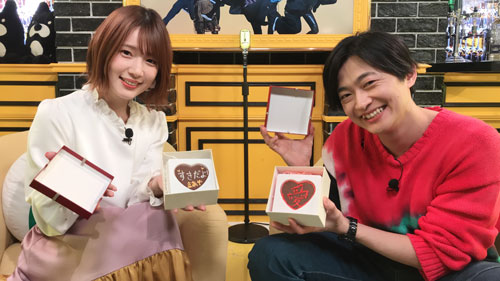 下野紘と内田真礼が エプロン姿 でチョコ作り 年2月13日 エキサイトニュース