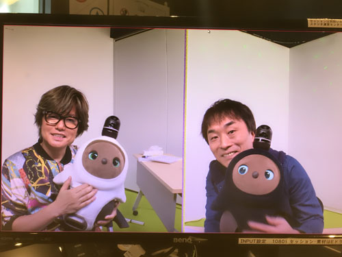 関智一と森久保祥太郎が 家族型aiロボット にデレデレ 年5月25日 エキサイトニュース