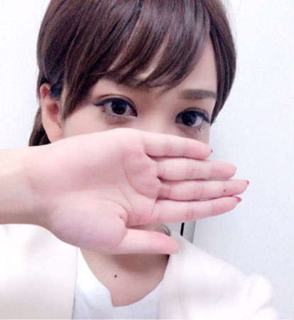 ざわちん コード ブルー 比嘉愛未ものまねメイク披露 17年7月25日 エキサイトニュース