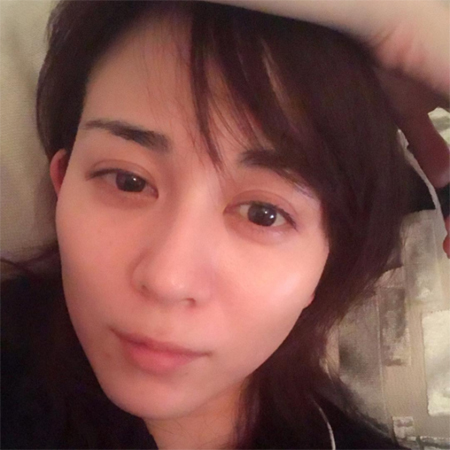 比嘉愛未 おやすみ前の ほぼすっぴん 姿にファン悶絶 17年8月9日 エキサイトニュース