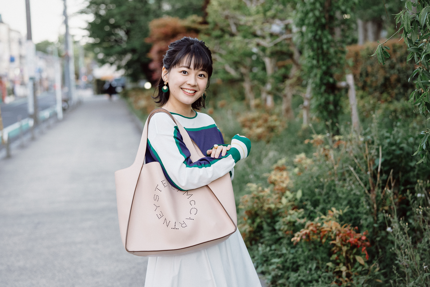 カンテレ アナウンサー谷元星奈の仕事バッグ公開 中身は何 2021年5月10日 エキサイトニュース