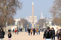 バカンス大好きフランス人は日本人以上に働く国民だった!?