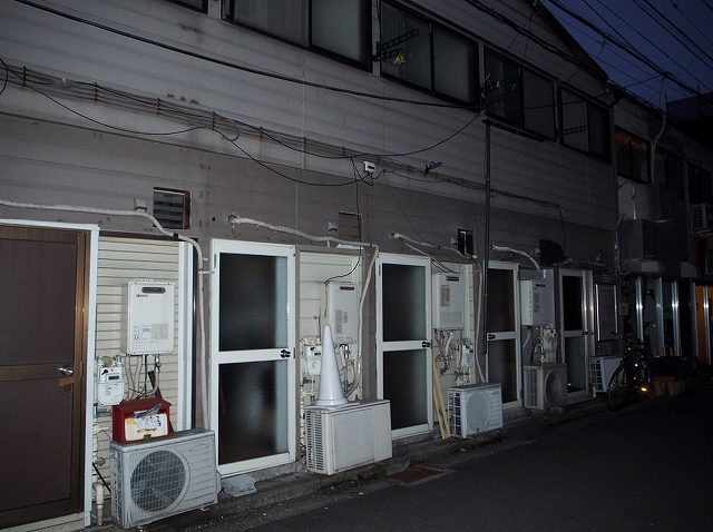 旧遊郭からドヤ街まで 横浜市民も知らない 裏ヨコハマ探索ツアー に行ってきた エキサイトニュース 3 3