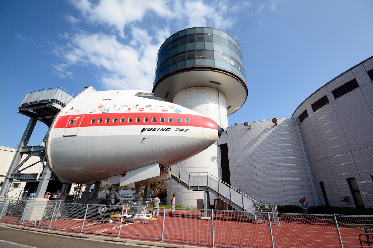 成田空港の離着陸をひたすら解説「空港ライブ実況」が面白い