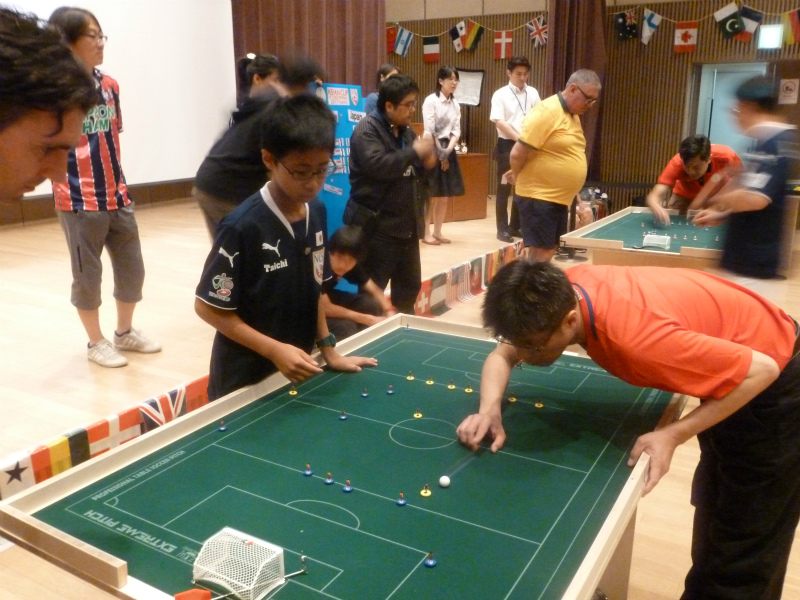 ボード上の激闘 おはじきサッカーアジアカップを取材してみた Mixiニュース