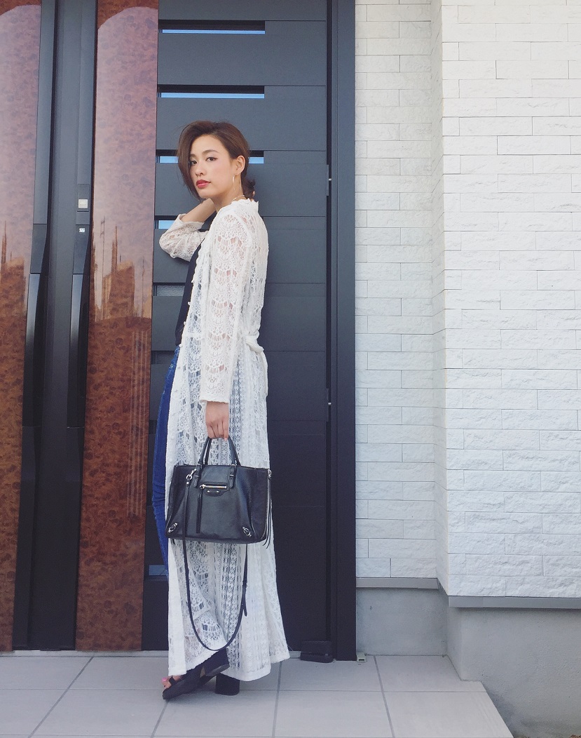 今旬のロングカーディガンでオシャレ度アップ レースカーデのオススメコーデ ローリエプレス