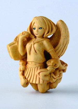 モチーフは初音ミク。江戸の伝統美術「根付」が美少女になった