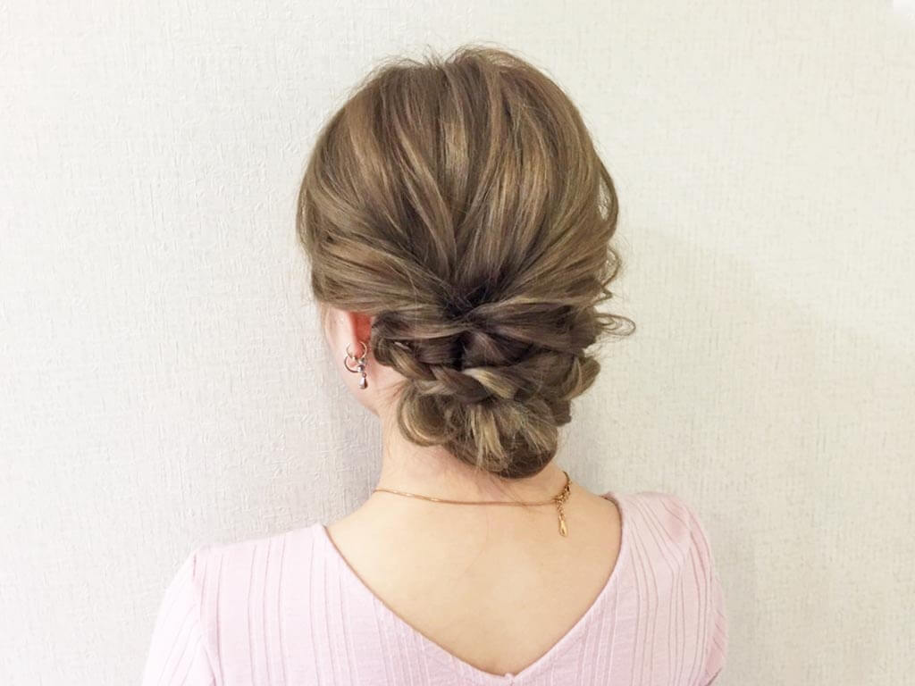 一度覚えたらカンタン あらゆるシーンに対応するゆるふわまとめ髪講座 17年8月19日 エキサイトニュース