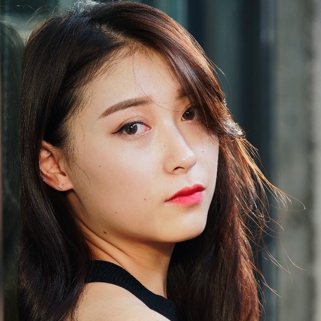 ツヤ肌メイクを格上げ 艶めく 潤いアイメイク でオンナ度高めの眼差しに 19年3月11日 エキサイトニュース