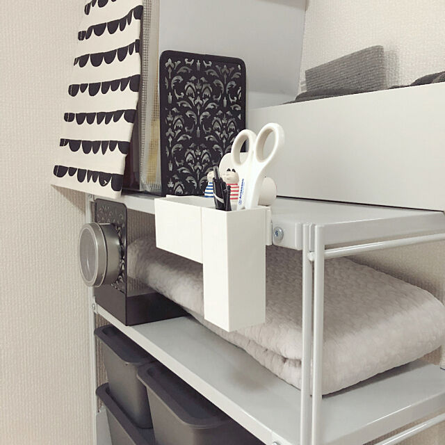 引っ掛けるだけ！無印良品の「ファイルボックス用ポケット」組み合わせ