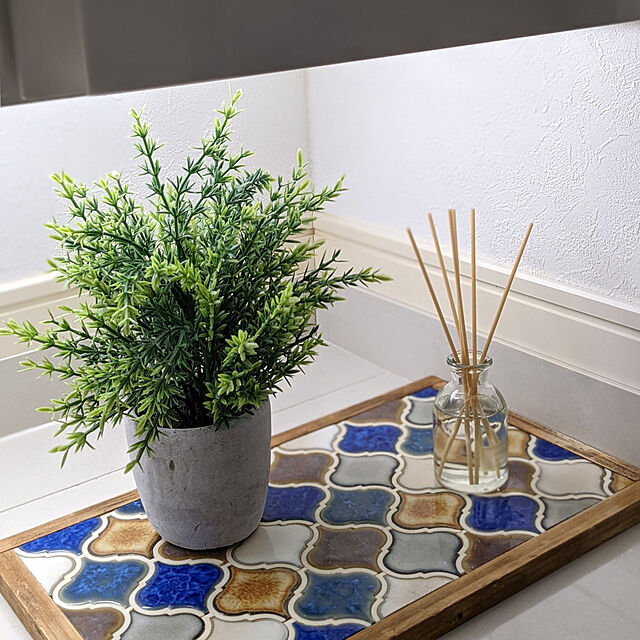 レトロな見た目が魅力！タイルやタイル風リメイクシートを使った