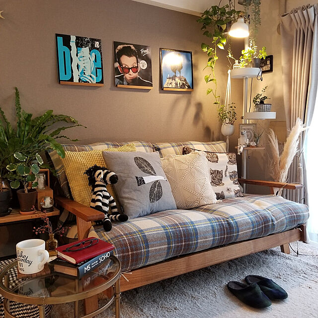 お部屋をやさしく飾る♪種類別・チェック柄を取り入れたインテリア  