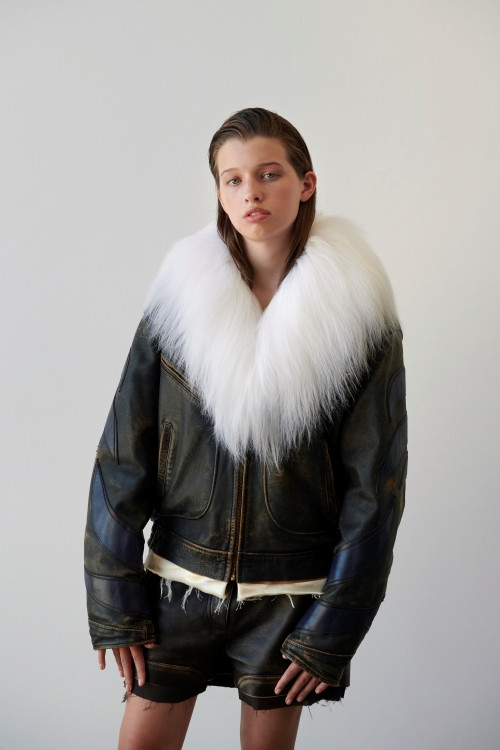 ミュウミュウが取り組んでいるサステナブルプロジェクト「Upcycled by  