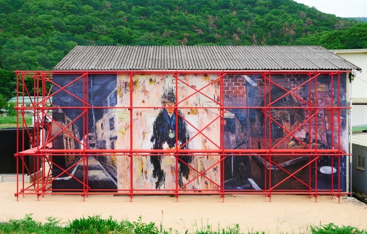 グッチ×横尾忠則の新たなインスタレーションを大阪と瀬戸芸の地