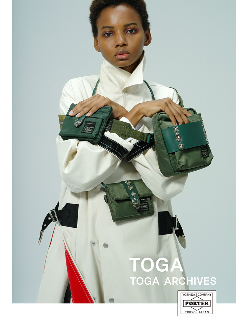 TOGA PORTER コラボ ショルダーウォレット | ferragemspigolon.com.br