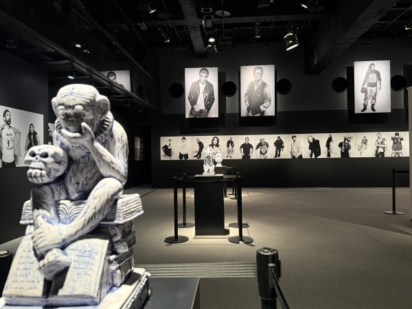 100部限定　NEIGHBORHOOD 30TH 写真集 B'z Official Website