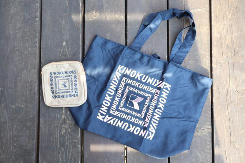 インスタグラマー 専門家が使ってみた Kinokuniya 紀ノ国屋 の買い物バッグやエコバッグ ローリエプレス