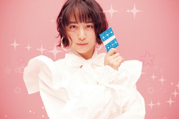 山本美月がコスプレするほど好きな アイカツ シリーズ へのリスペクトを表現 ローリエプレス