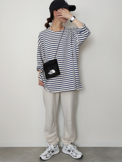 ユニクロ のスウェットパンツに注目 人気アイテムのおしゃれに着こなし方とは ローリエプレス