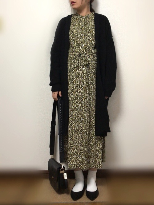 Gu の花柄ワンピースがかわいい 15パターンの着回し例をチェック ローリエプレス