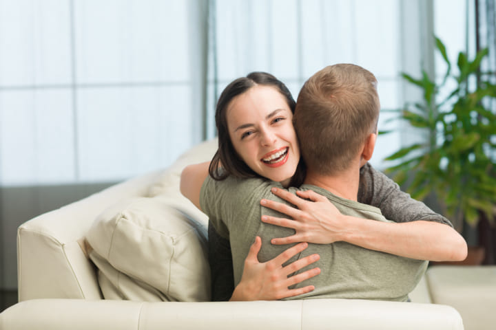 彼女のすっぴんに対する彼氏の本音とは 素顔に自信がない女性へのアドバイス ローリエプレス