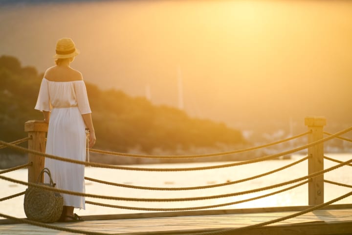 不倫が辛い ゴールが見えない恋愛で悩む女性に知ってほしいこと ローリエプレス