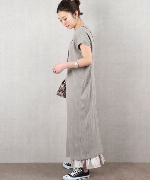 夏 雨の日コーデ特集 旅行 デートにも最適な大人ファッションをチェック ローリエプレス