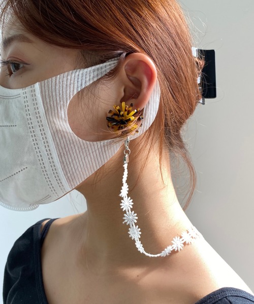 気分が上がるおしゃれなマスク 大人女子が押さえたいトレンドマスク 小物特集 ローリエプレス