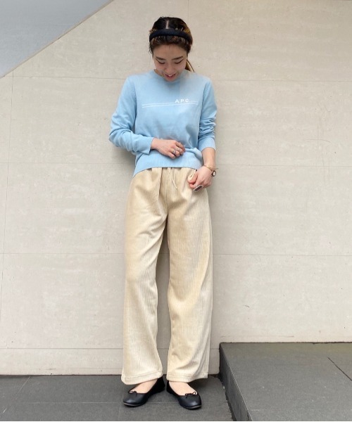 コーデュロイパンツは白が正解 大人の垢抜けカジュアルコーデ見本帖 ローリエプレス