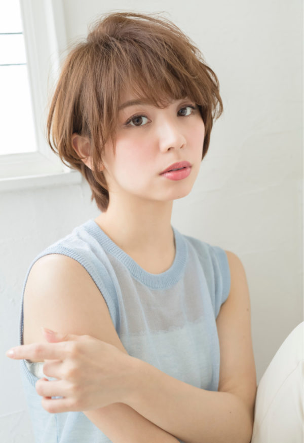大人っぽくなれる 大人系ショートスタイルの似合わせ教えます ローリエプレス