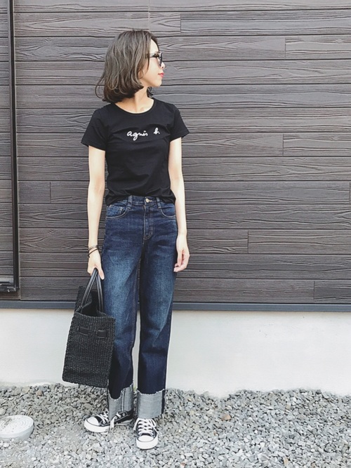 再ブレイク中 おしゃれさんが着こなすアニエスベーのロゴtがかわいい ローリエプレス