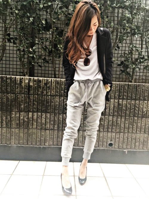 Guのグレーパンツが優秀 プチプラで高見えが叶うリアル大人女子コーデ ローリエプレス