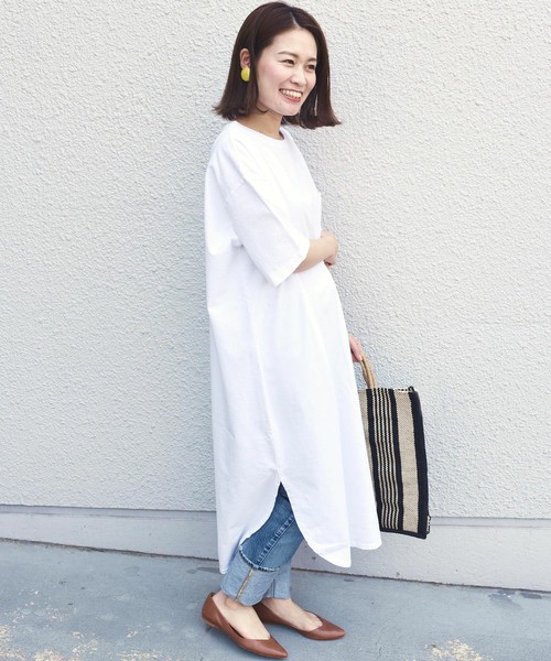ワンピースなら一枚で簡単にコーデが決まる ホワイトワンピースですっきり初夏コーデ ローリエプレス