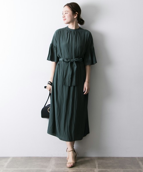 同窓会や食事会に着ていきたい セミフォーマルなトレンドワンピース15選 ローリエプレス